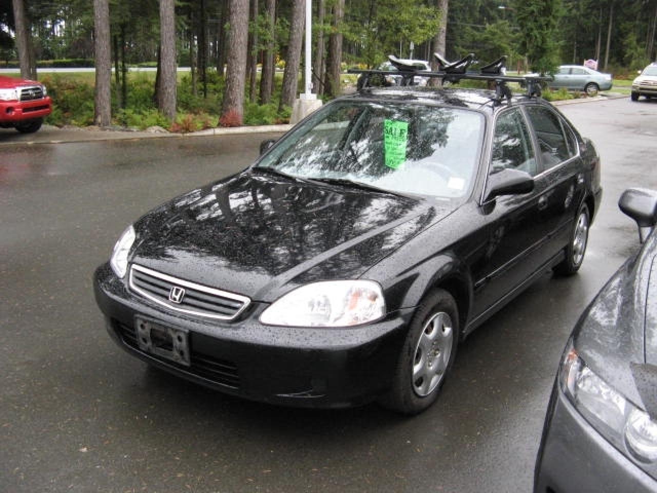 Used 1999 Honda Civic  for sale in Courtenay, BC
