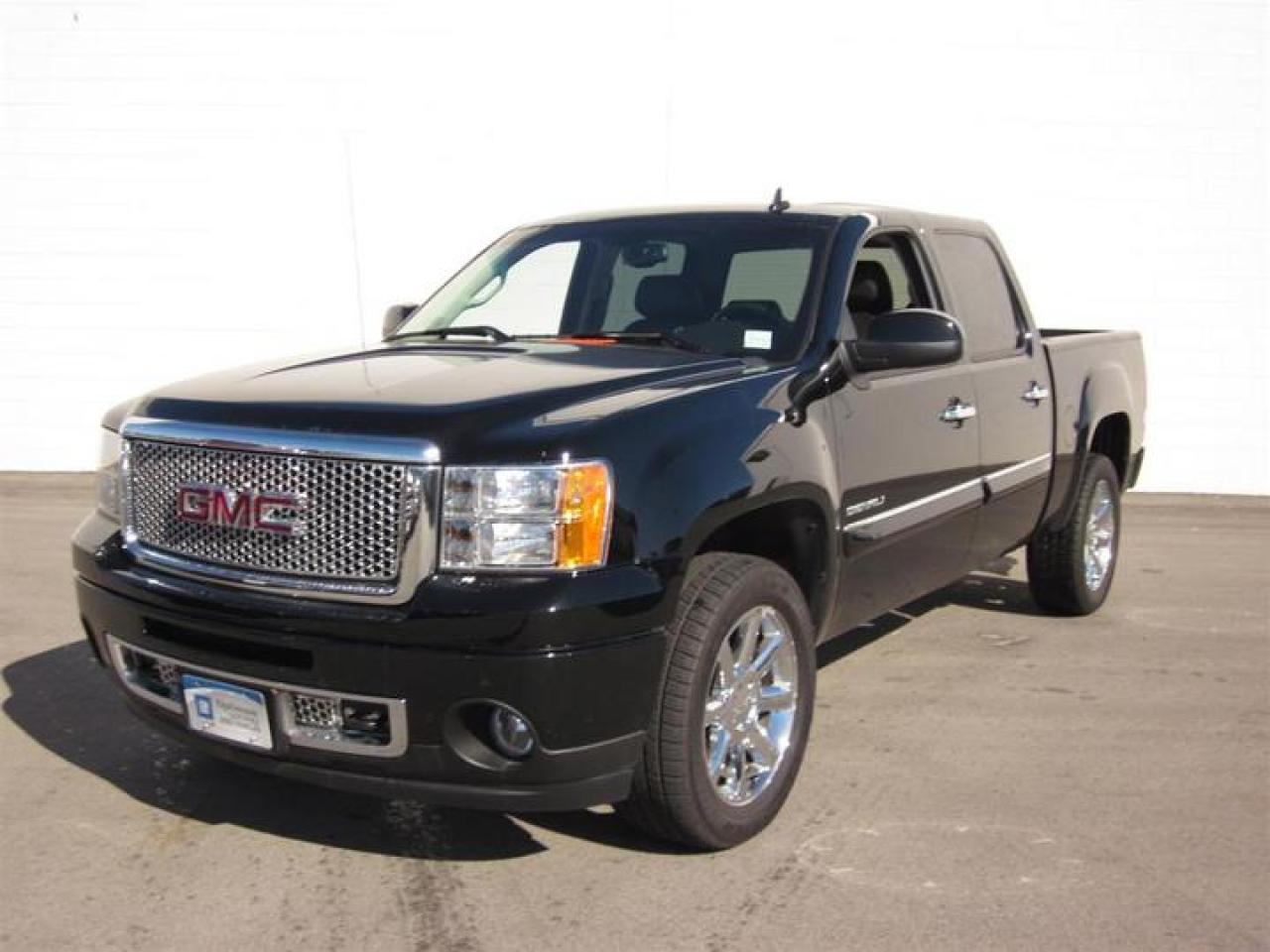 Used 2010 GMC Sierra 1500 Denali for sale in Langley, BC