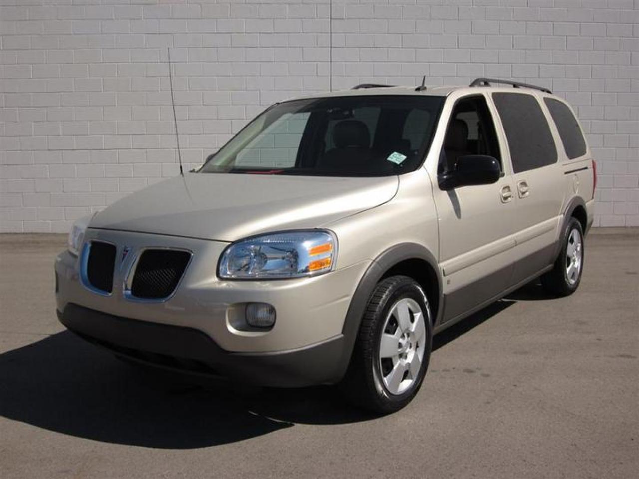 Used 2009 Pontiac Montana Sv6  for sale in Langley, BC