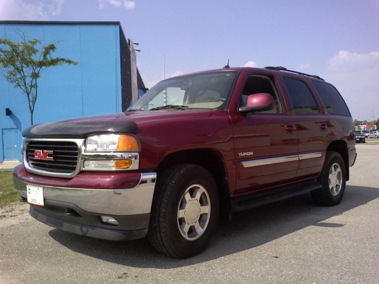Used 2005 GMC Yukon  for sale in Midland, ON