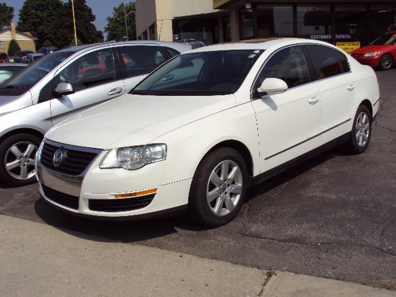Used 2007 Volkswagen Passat 2.ot for sale in Waterloo, ON