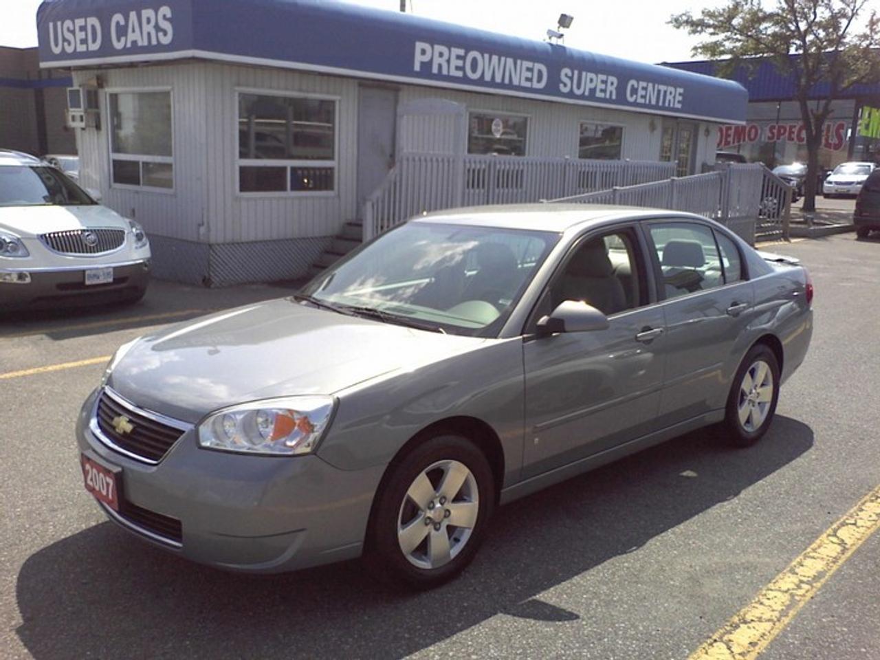 Used 2007 Chevrolet Malibu  for sale in Brampton, ON
