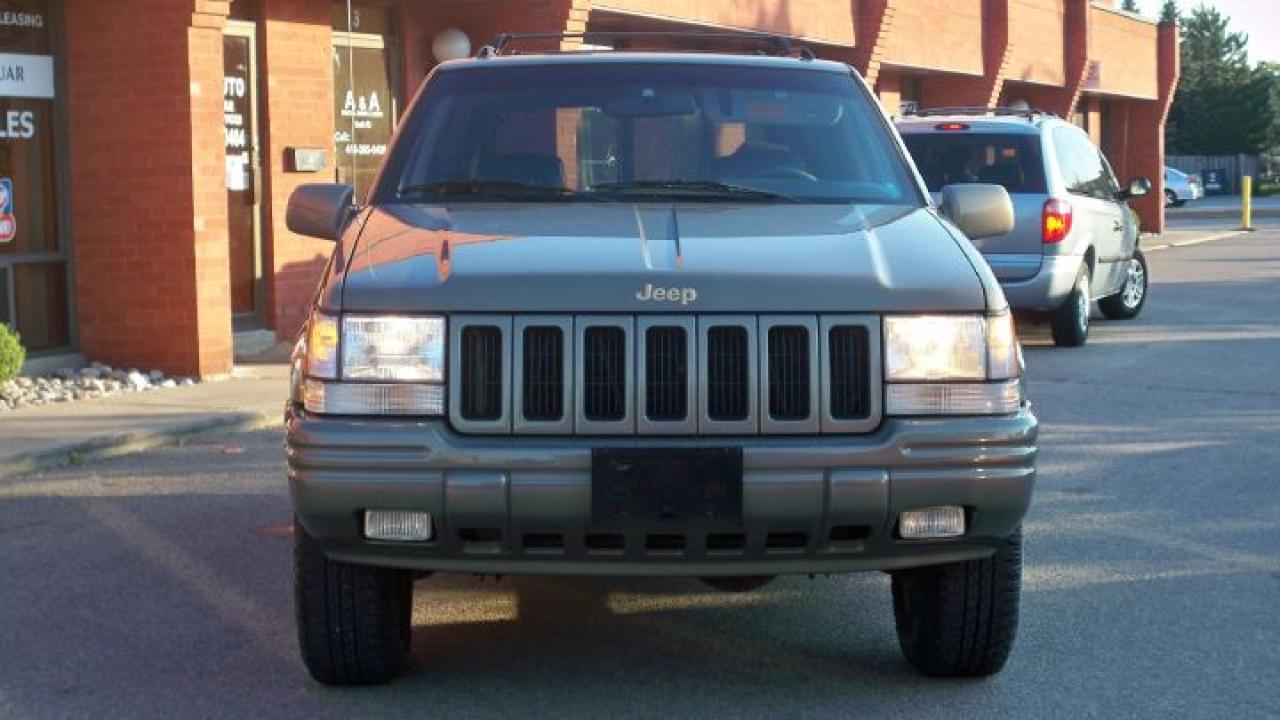 Used 1998 Jeep Grand Cherokee 4x4 V8 LTD for sale in Mississauga, ON