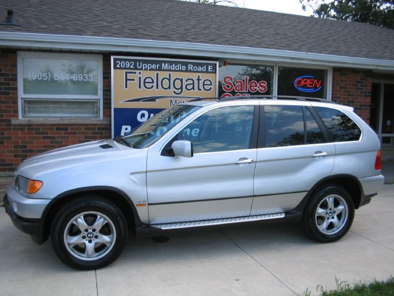 Used 2002 BMW X5 4.4 for sale in Oakville, ON