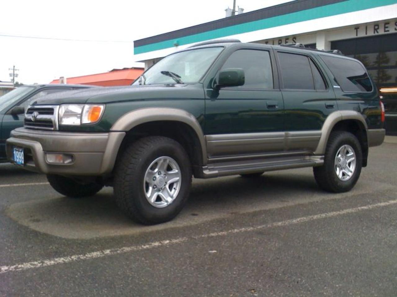 Used 1999 Toyota 4Runner Limited for sale in Courtenay, BC