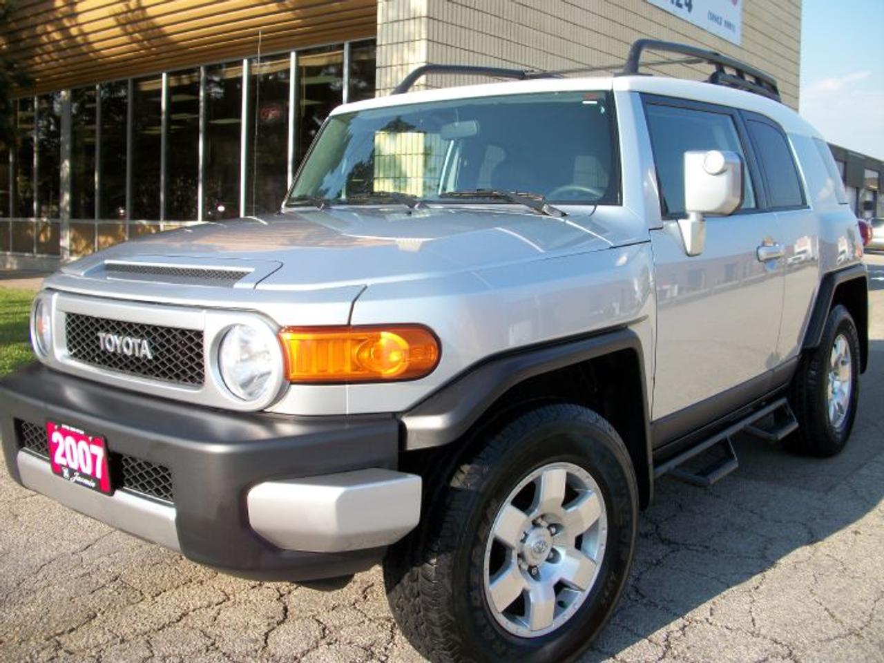 CarProof Verified&Clean-Silver on Black Int-New Tires-Well Maintanance!!!