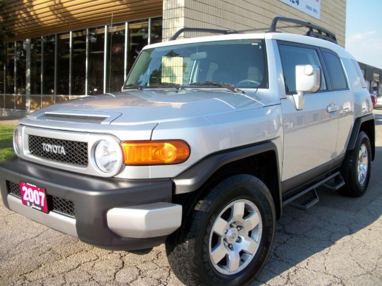 Used 2007 Toyota FJ Cruiser RunningBoards-RoofRacks for sale in Toronto, ON