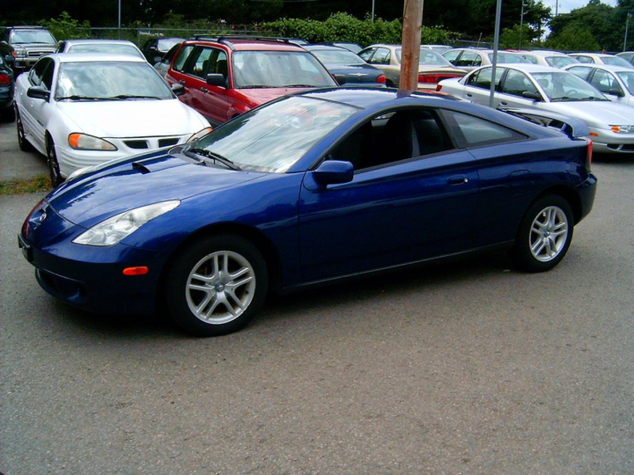 Used 2001 Toyota Celica GT for sale in Scarborough, ON
