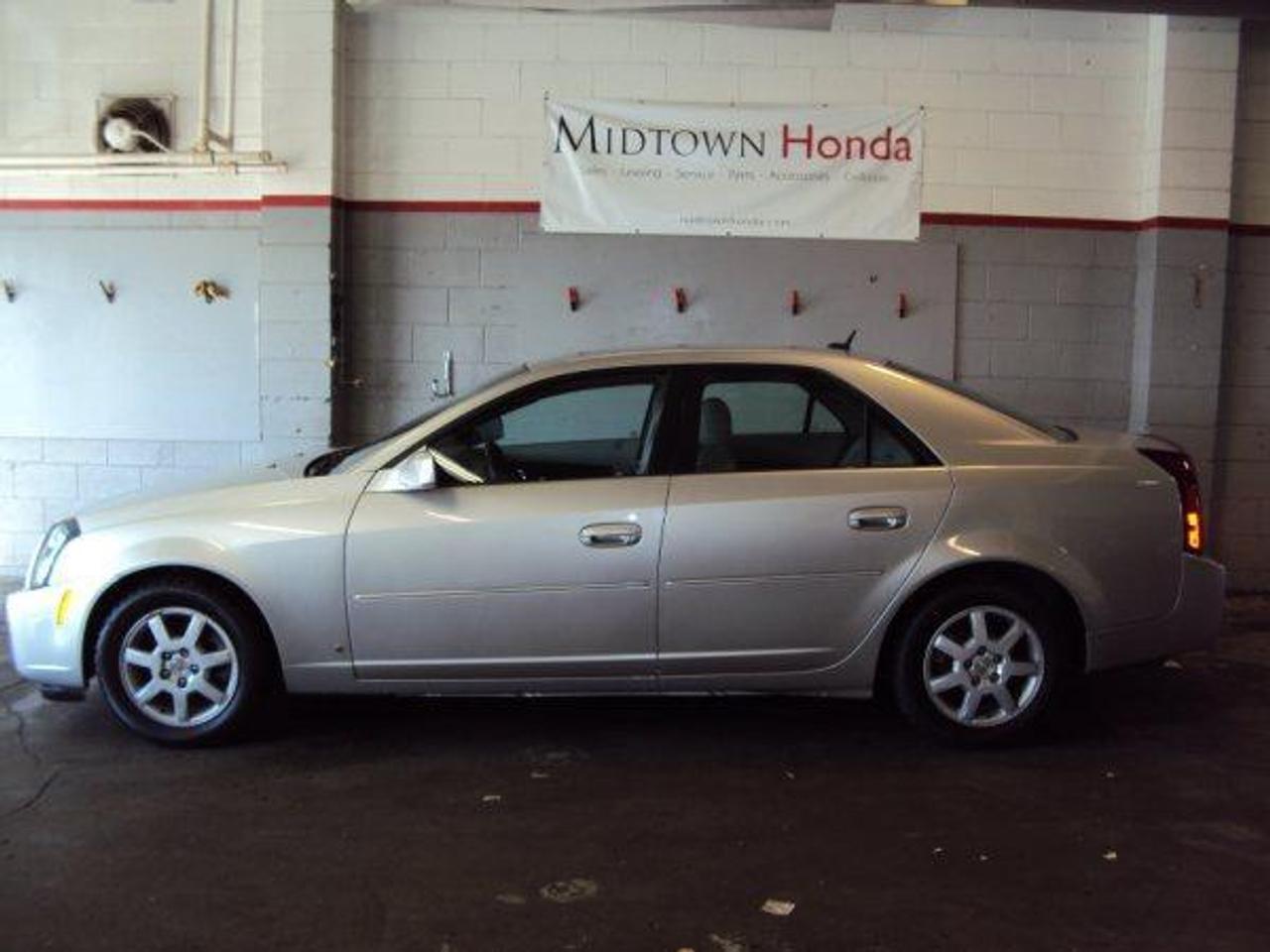 ONE OWNER.... NO ACCIDENTS... 100 POINT  INSPECTION.... 30 DAYS FULL COVERAGE  WARRANTY... FINANCE AVAIABLE....  CARPROOF.... AUTO, 4DR, LEATHER AND  MUCH MORE.... CALL OR COME IN NOW....  MIDTOWN HONDA, QUALITY CARS FAIR  PRICES Call us toll-free at 1 877 240-2142