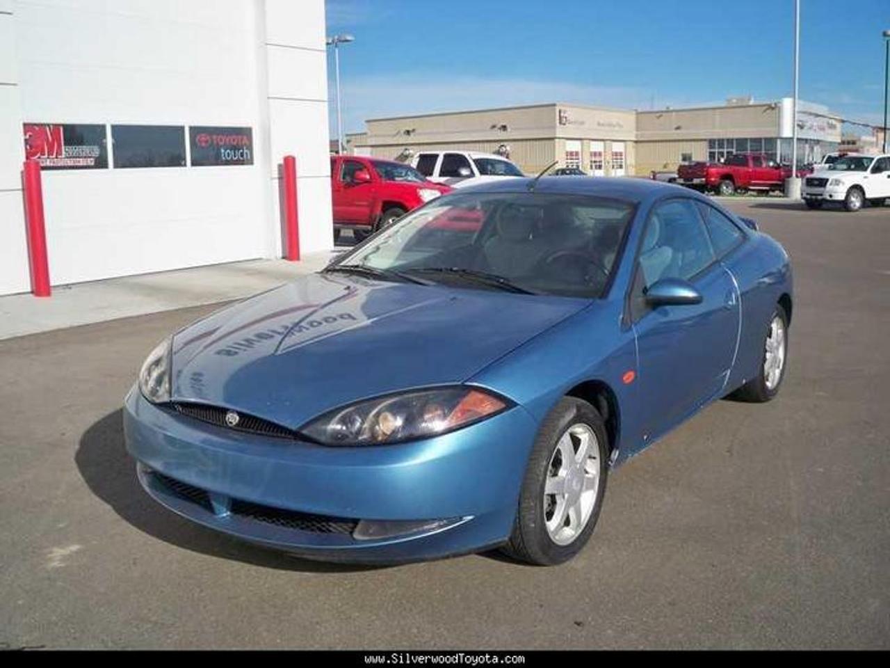 - Engine: 2.5 Liter EFI DOHC