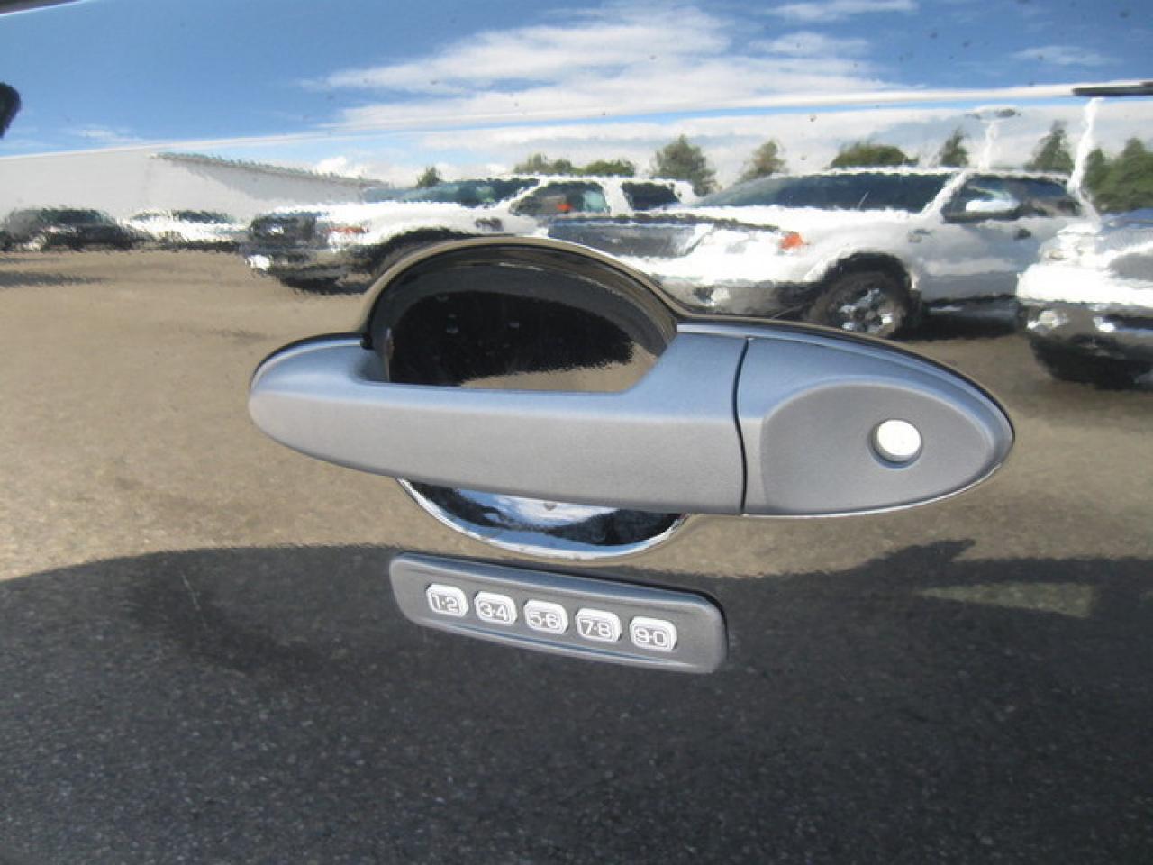 624871