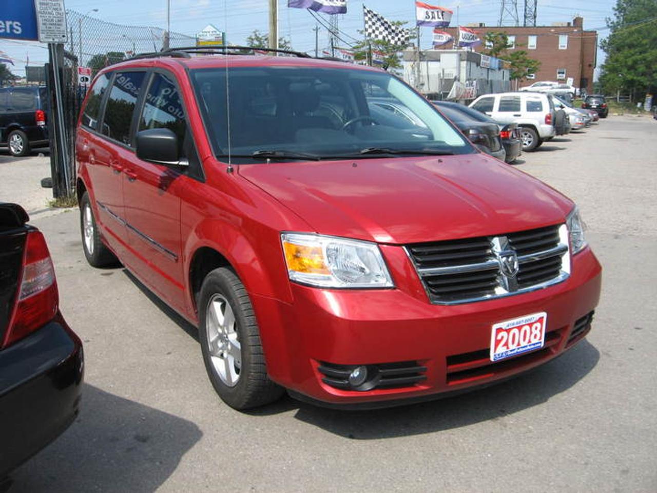 2008 Dodge Grand Caravan SXT Photo3