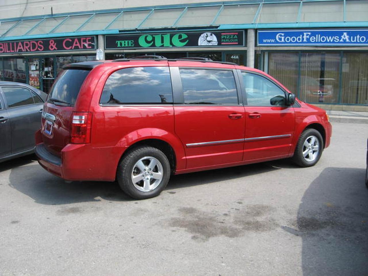 2008 Dodge Grand Caravan SXT Photo4