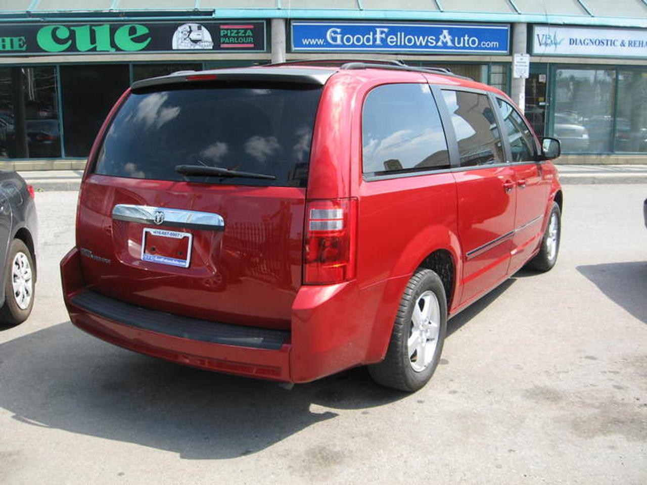 2008 Dodge Grand Caravan SXT Photo5