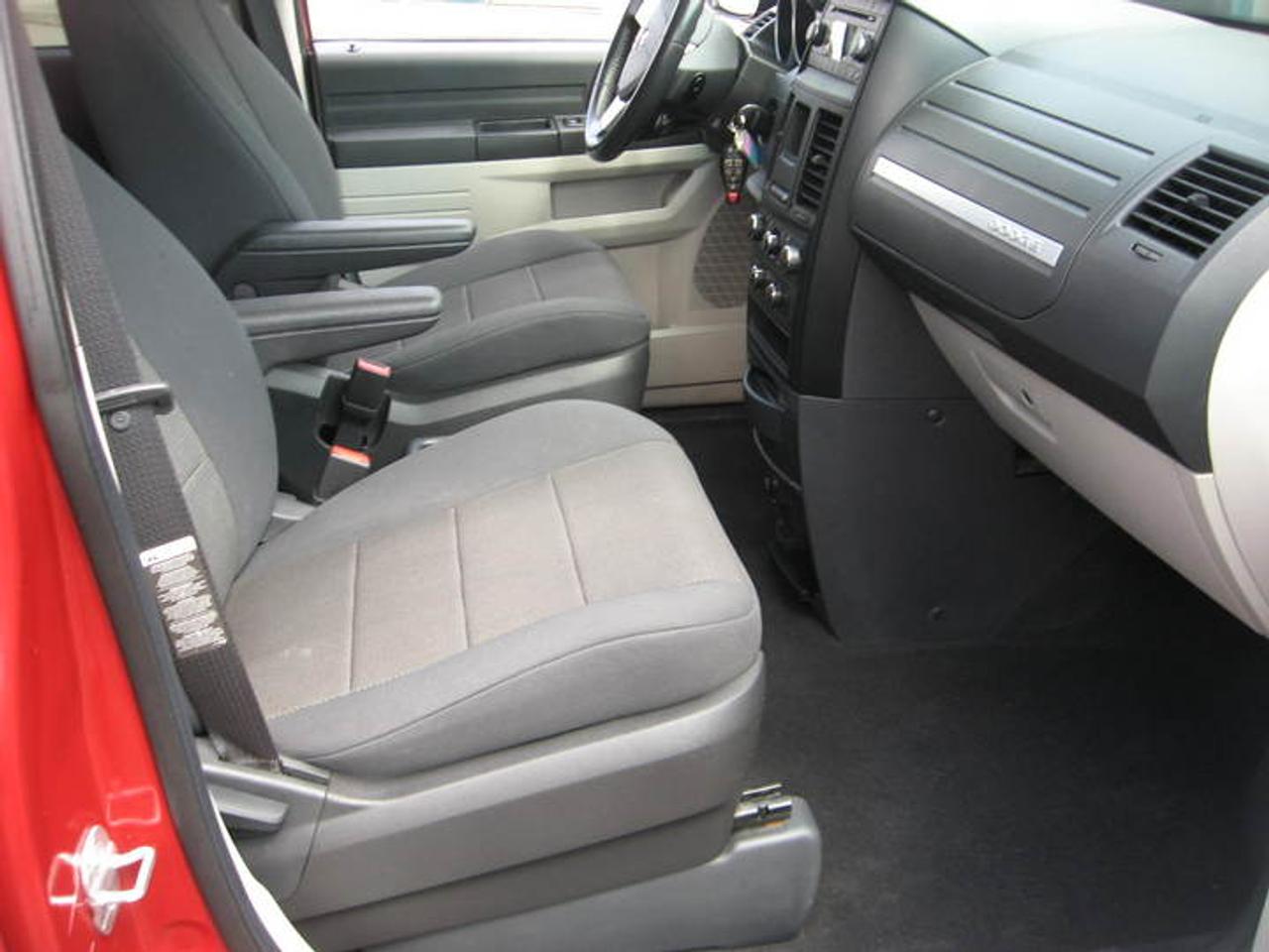 2008 Dodge Grand Caravan SXT Photo15