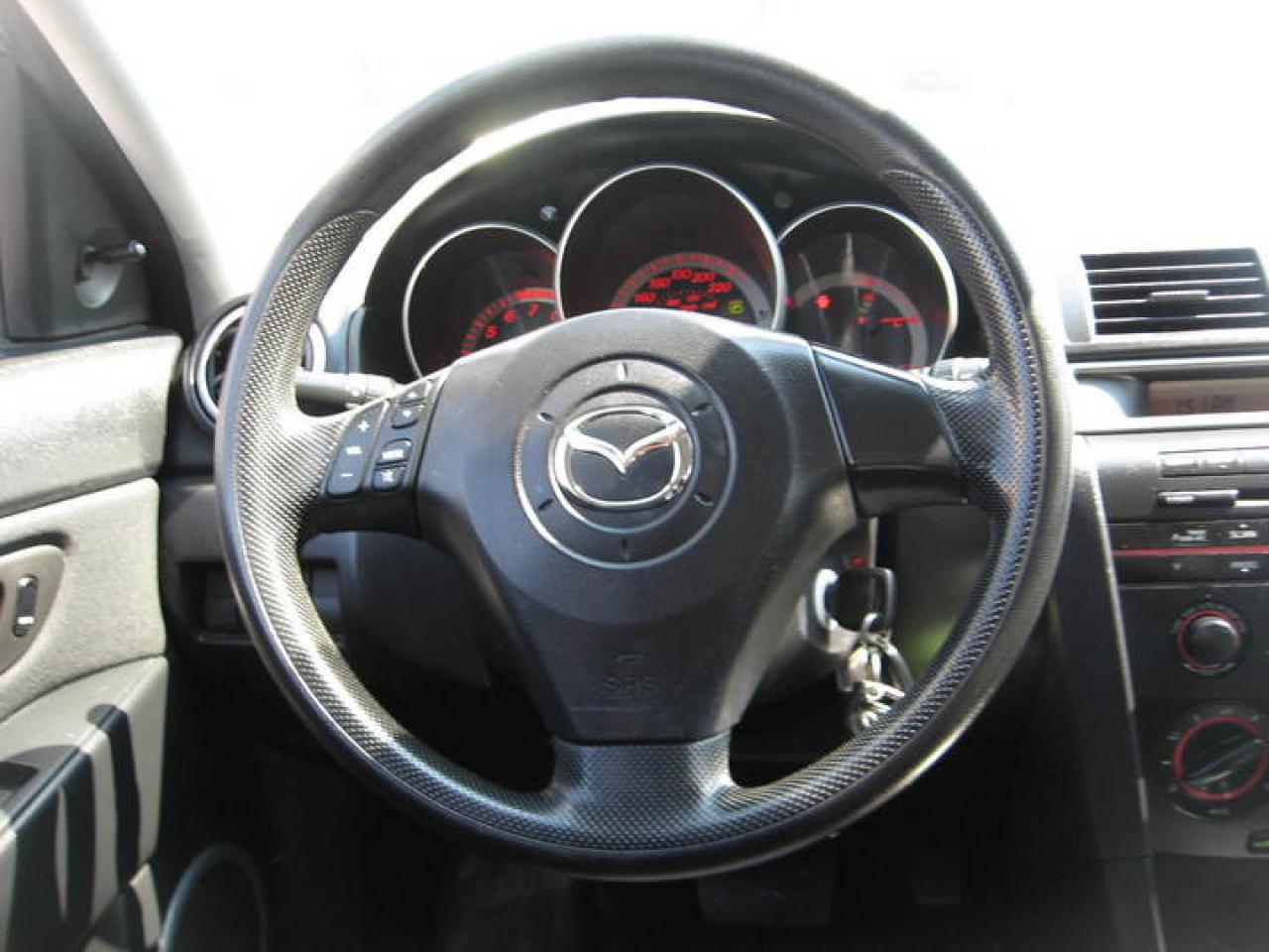 2006 Mazda Mazda3  Photo36