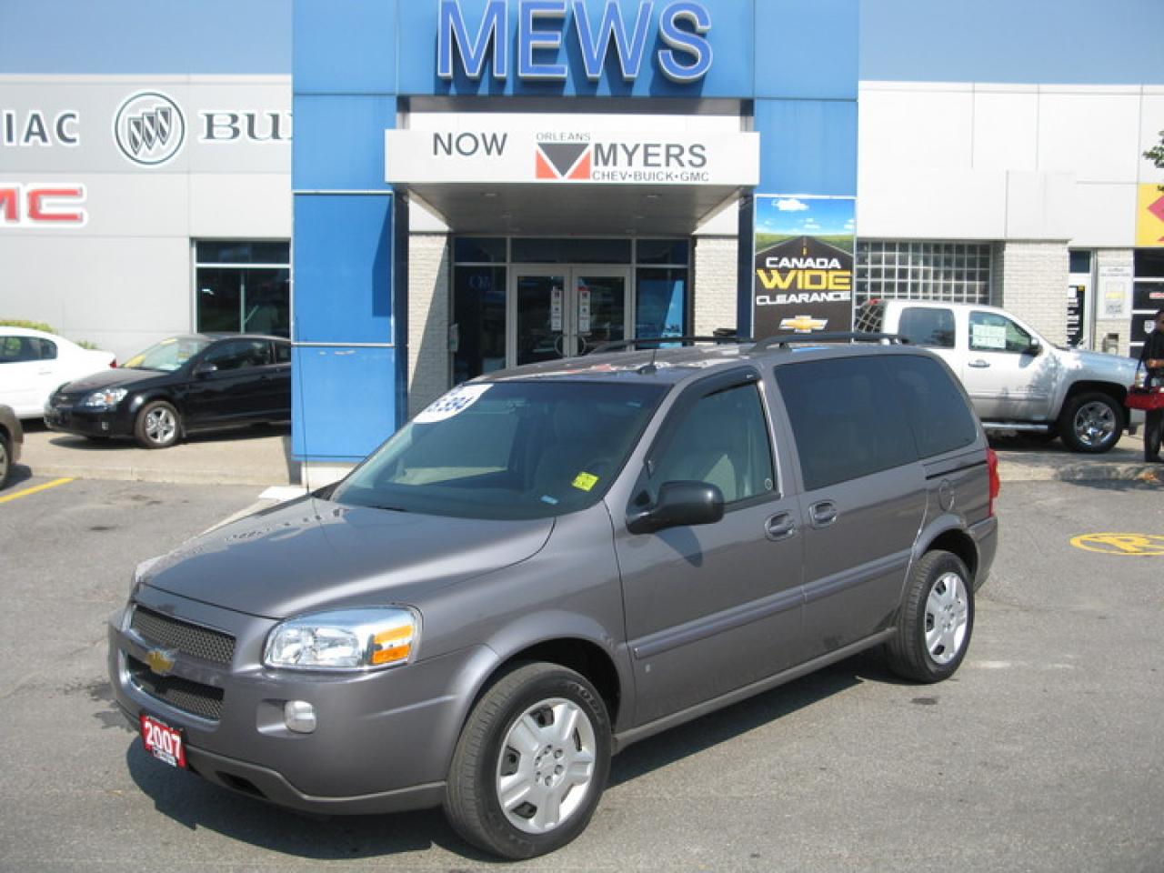 Used 2007 Chevrolet Uplander LT for sale in Orleans, ON