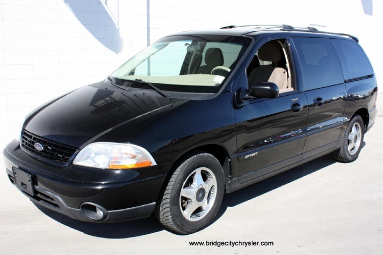 Used 2002 Ford Windstar  for sale in Lethbridge, AB