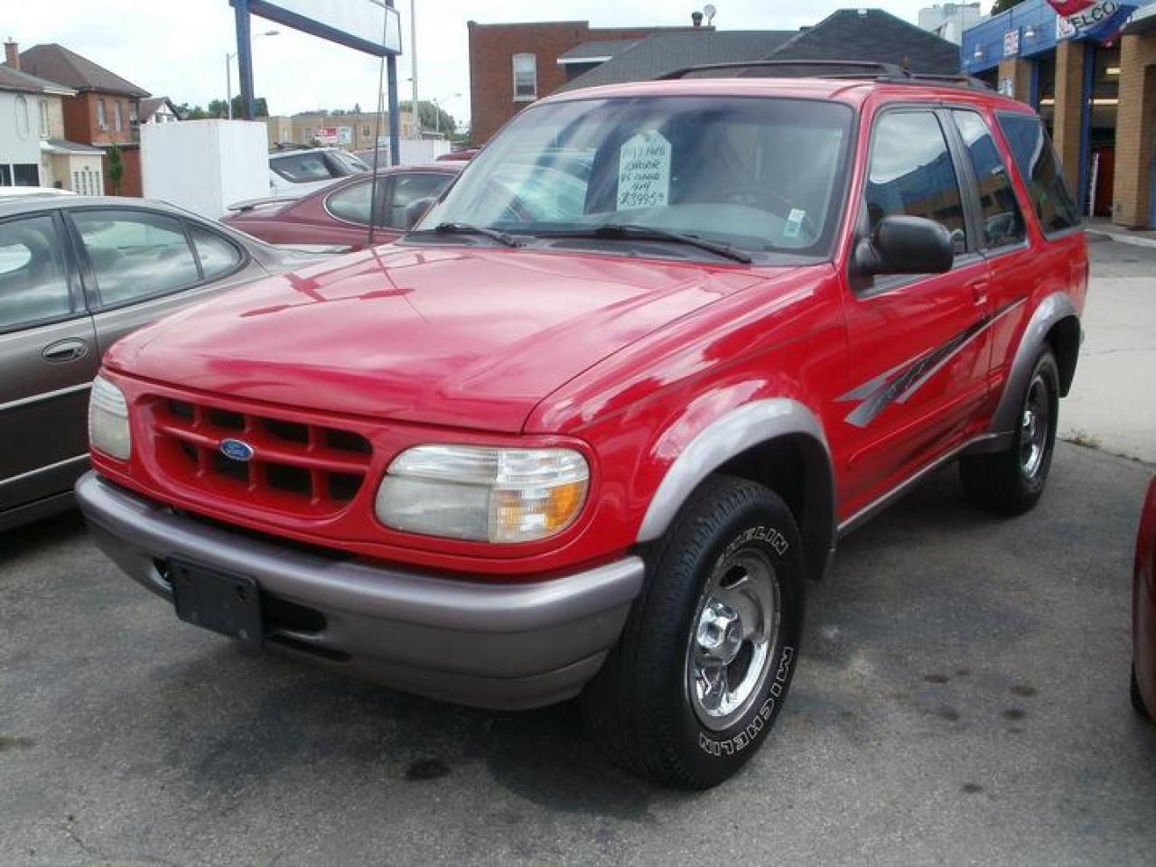 Used 1997 Ford Explorer Sport XLT for sale in Brantford, ON