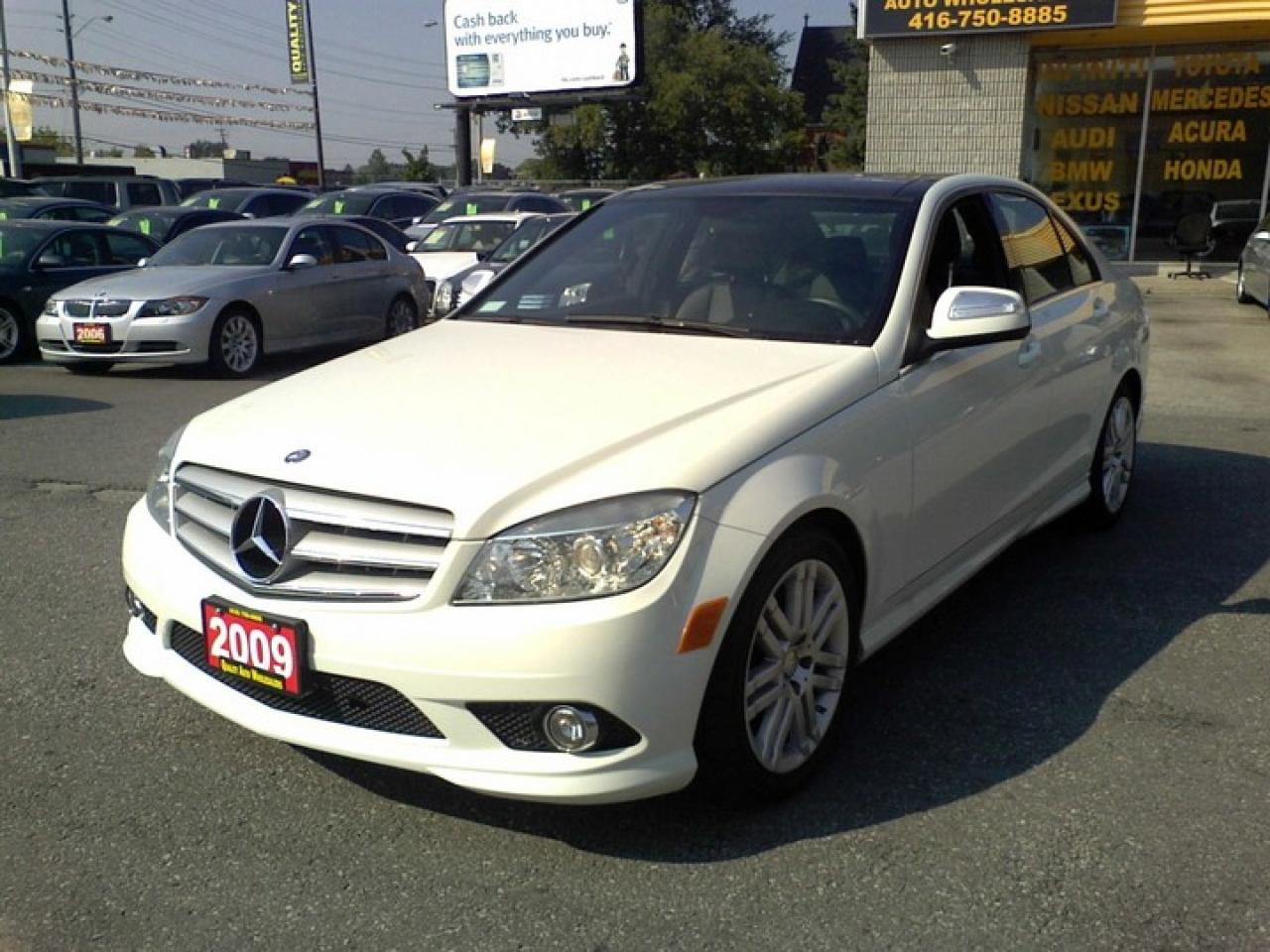 Used 2009 Mercedes-Benz C-Class C300 4MATIC FACT.NAVIGATION PANORAMIC SUNROOF for sale in Scarborough, ON