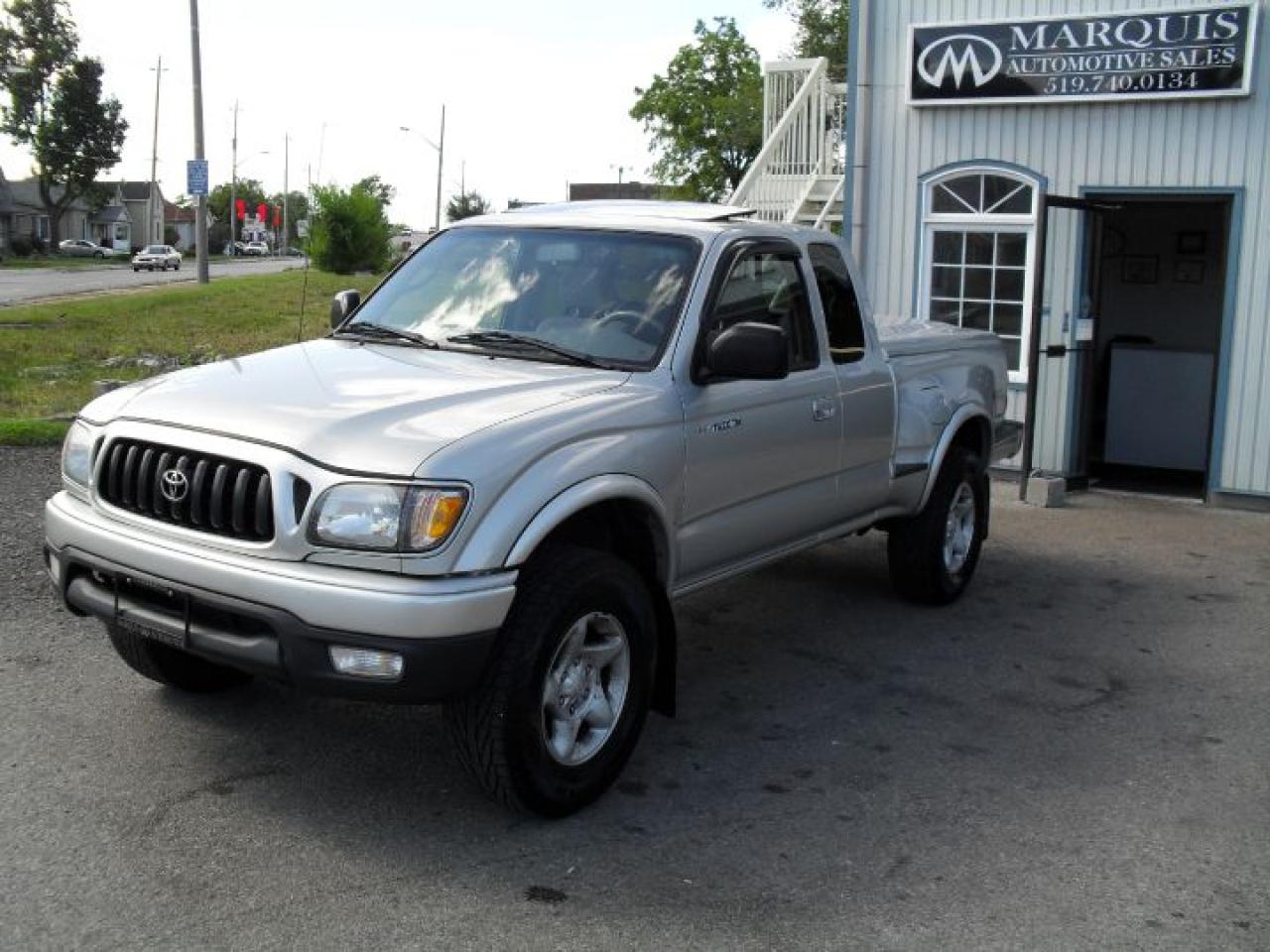 Used 2003 Toyota Tacoma trd 4x4 for sale in Cambridge, ON