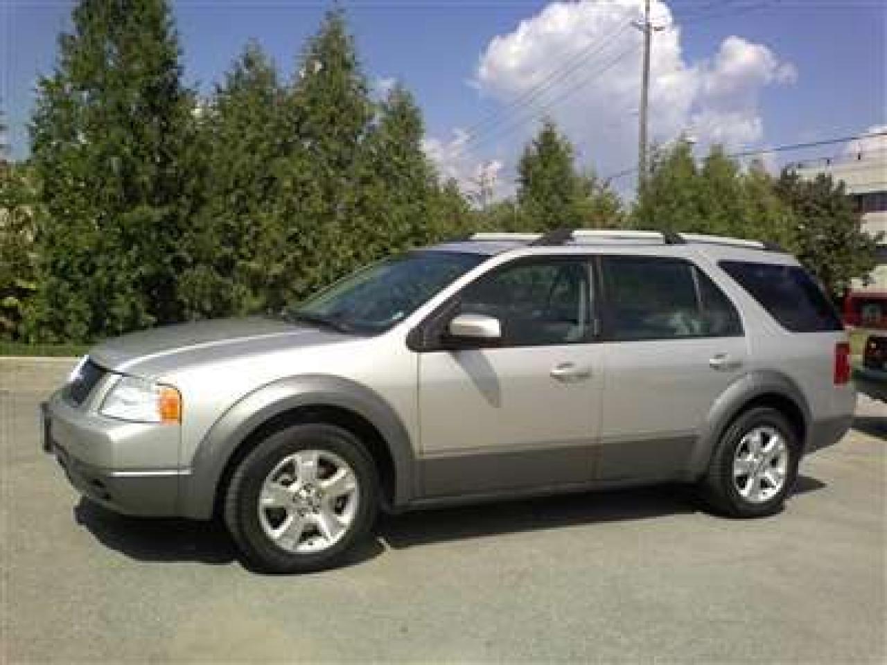 Used 2007 Ford Freestyle SEL LOADED for sale in Toronto, ON