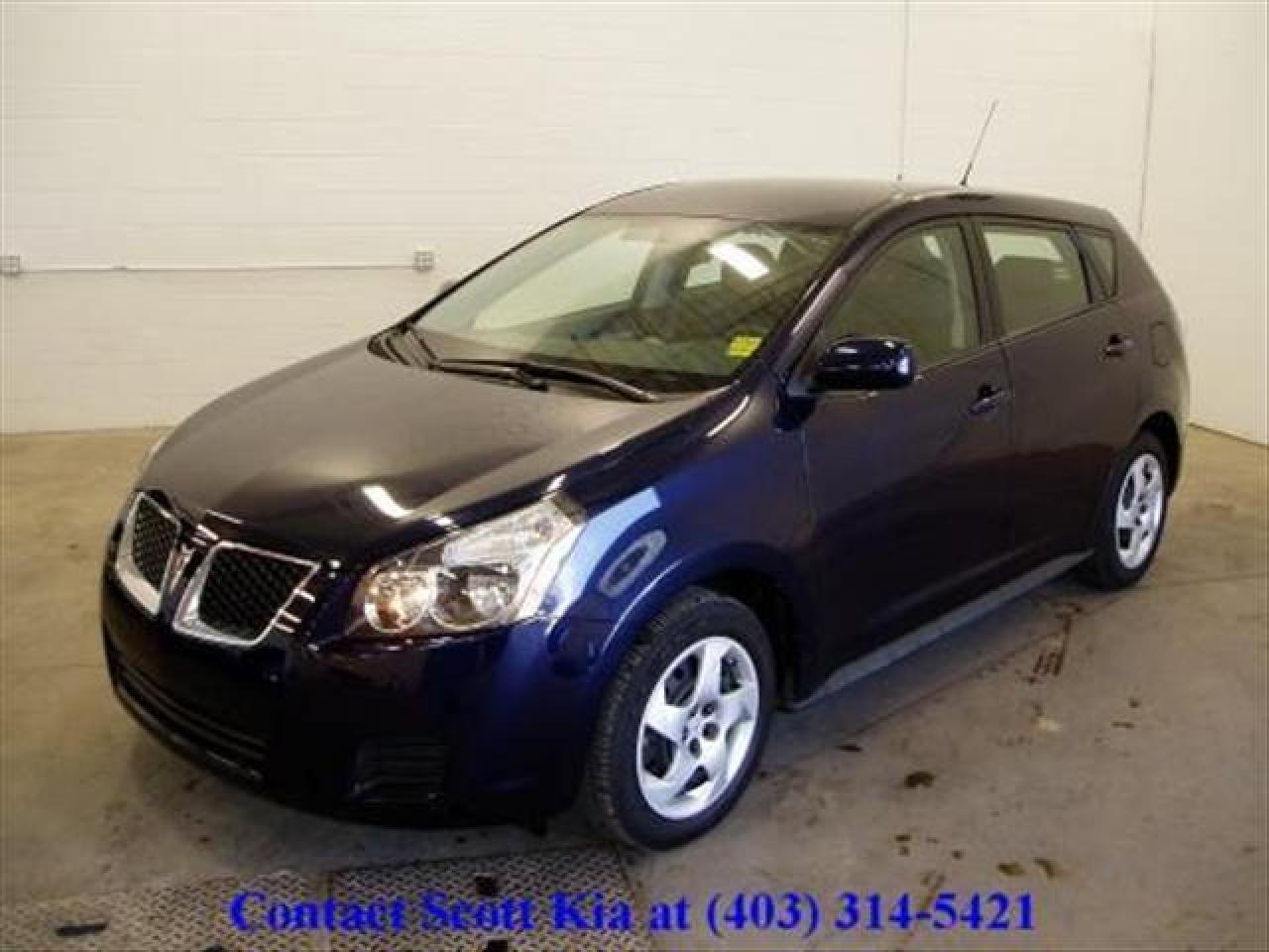 Used 2009 Pontiac Vibe Base for sale in Red Deer, AB