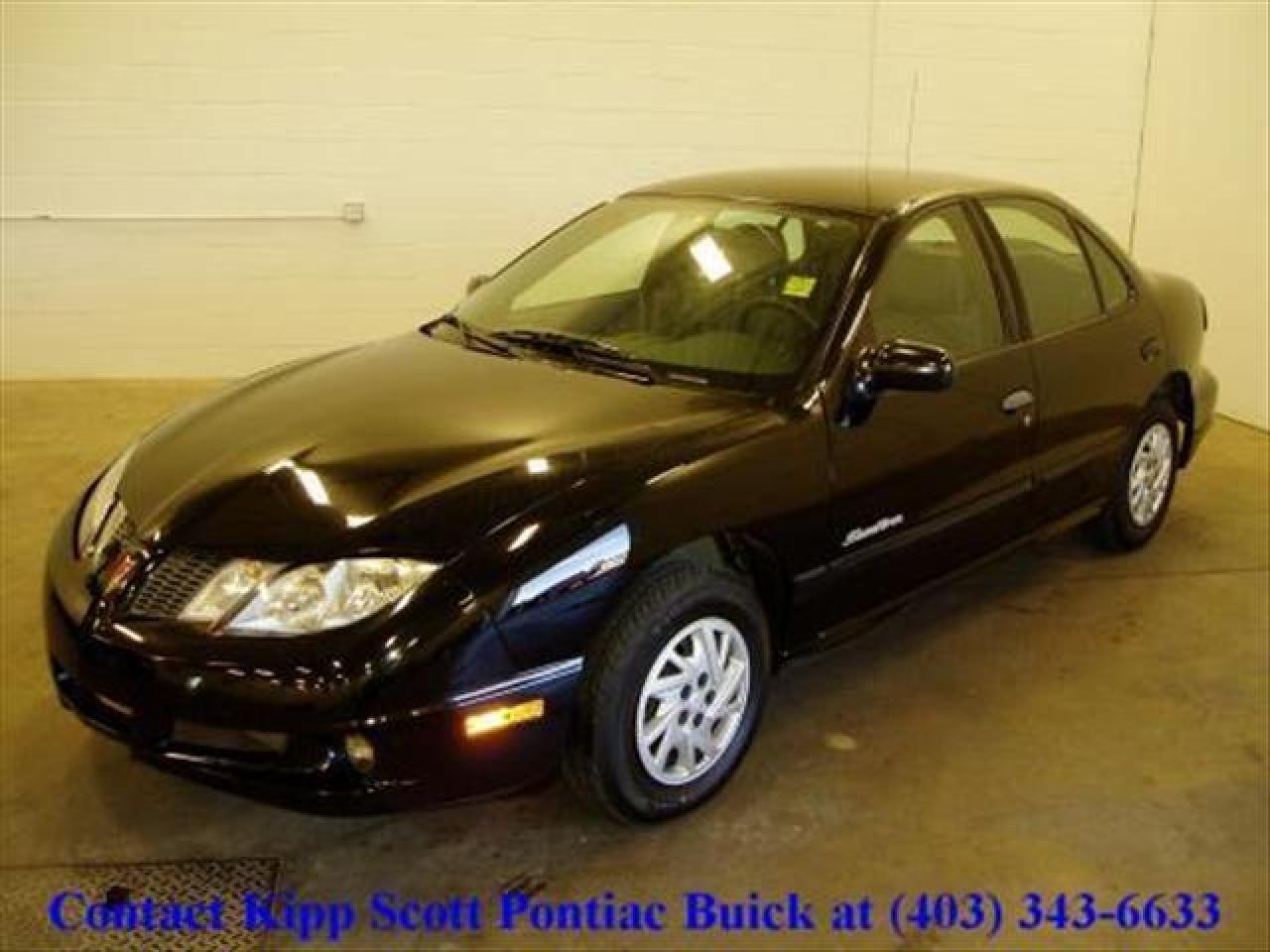 Used 2005 Pontiac Sunfire SL for sale in Red Deer, AB