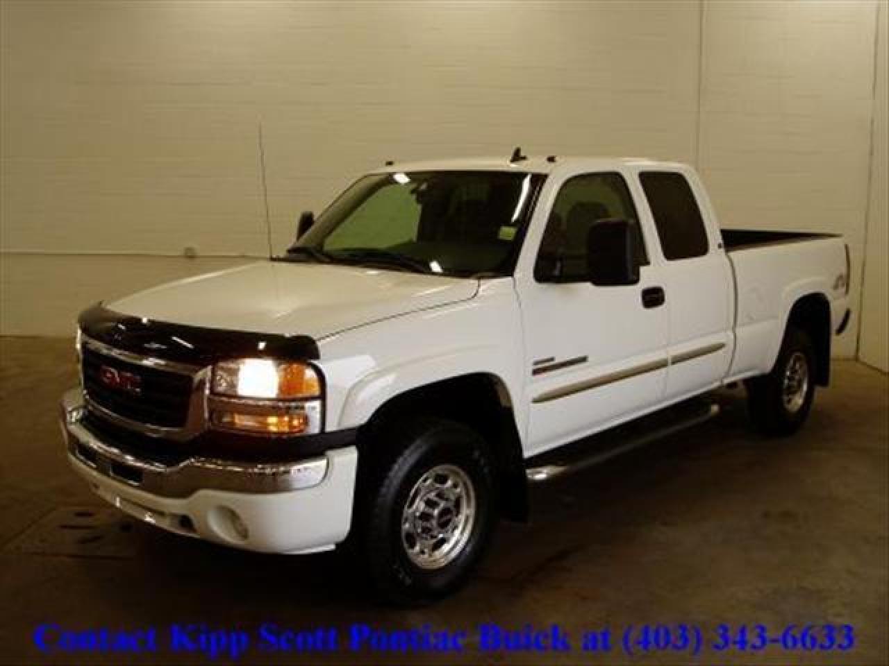 Used 2007 GMC Sierra 2500 Clsc SL for sale in Red Deer, AB