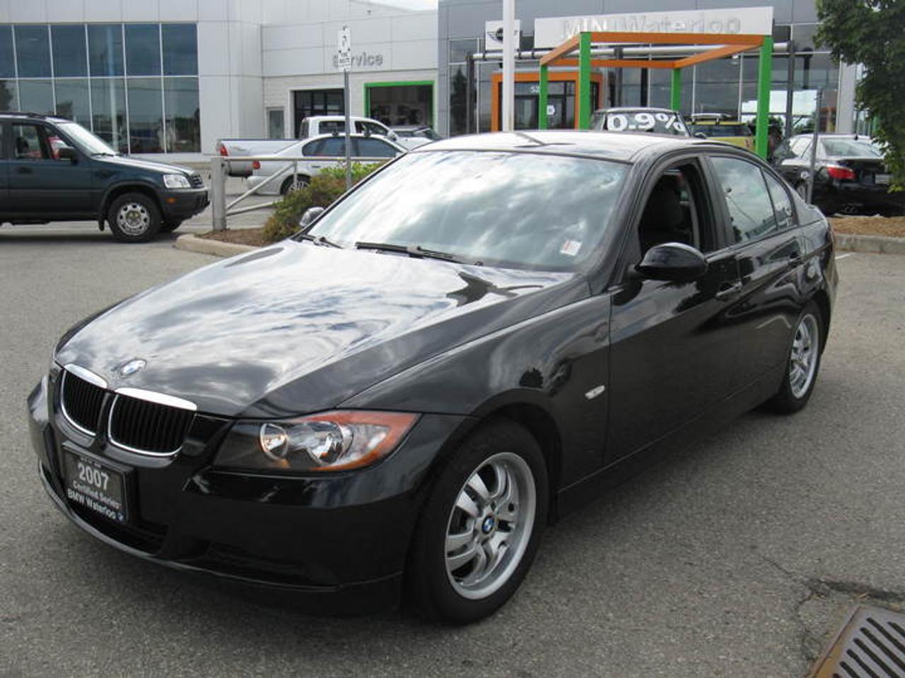 <P>Service Beyond Your Expectations at&nbsp;BMW&nbsp;MINI&nbsp;Waterloo&nbsp;</P>
<P>This vehicle is in pristine condition, worthy of BMWs Certified Series designation.&nbsp; The interior looks and feels clean and has obviously been kept in good condition by its previous owner. This vehicle is sure to create The Ultimate Driving Experience for any savvy buyer. </P>,