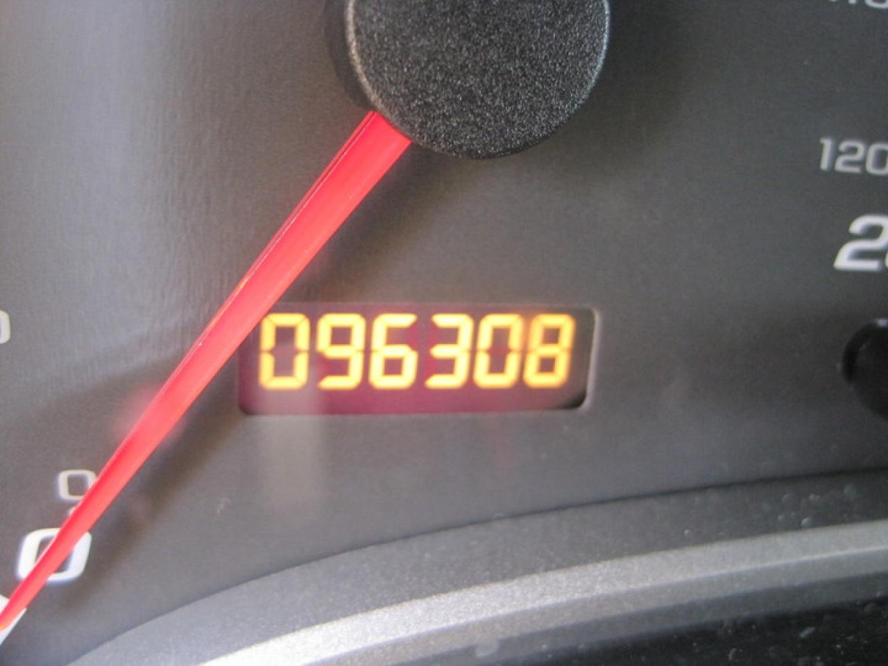 625573