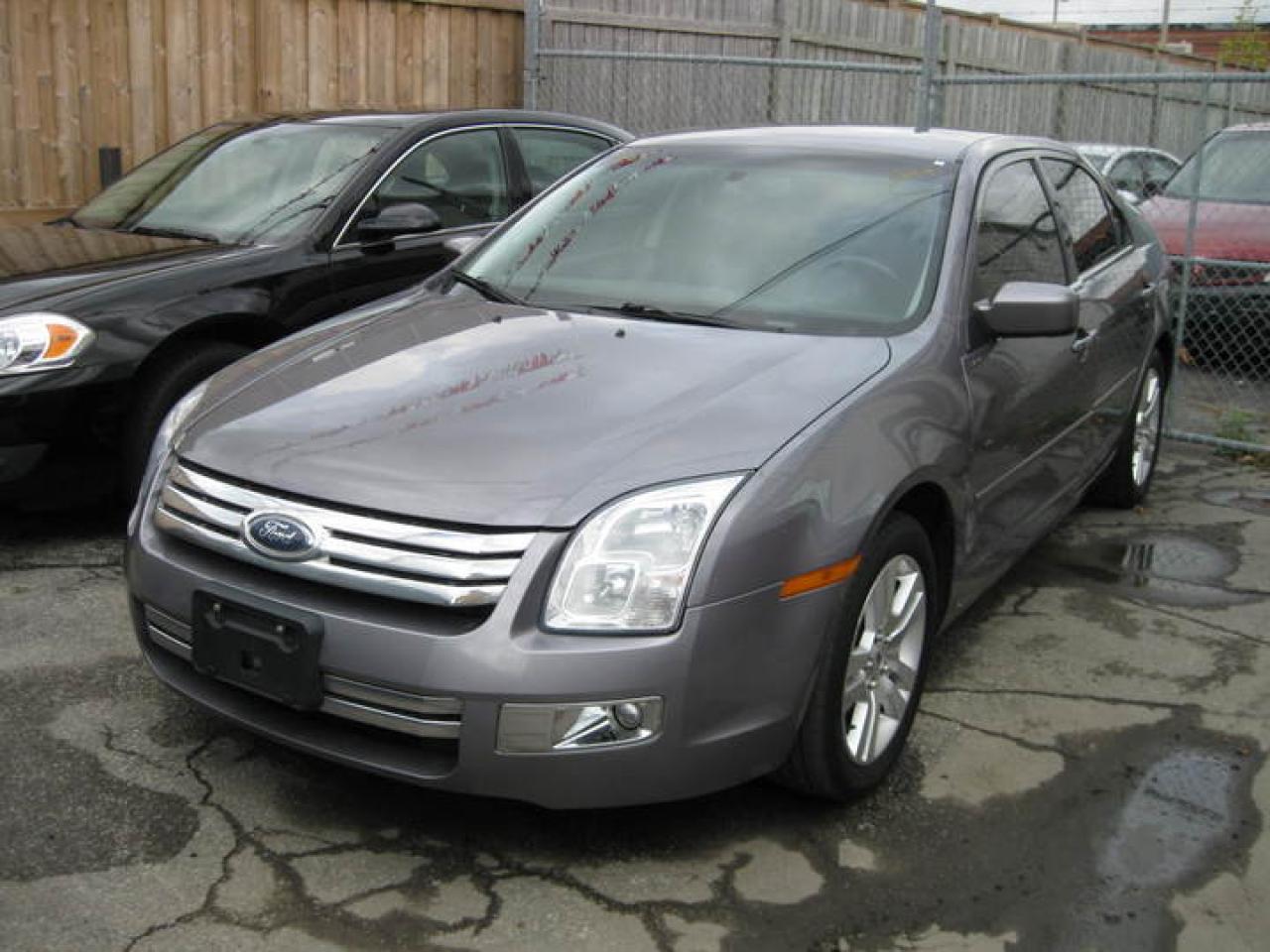 Used 2006 Ford Fusion  for sale in Oshawa, ON