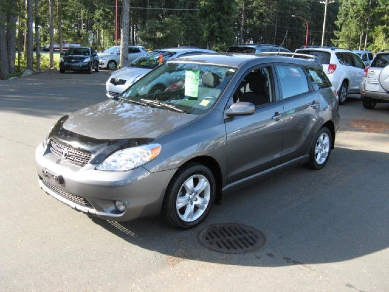 Used 2006 Toyota Matrix  for sale in Courtenay, BC