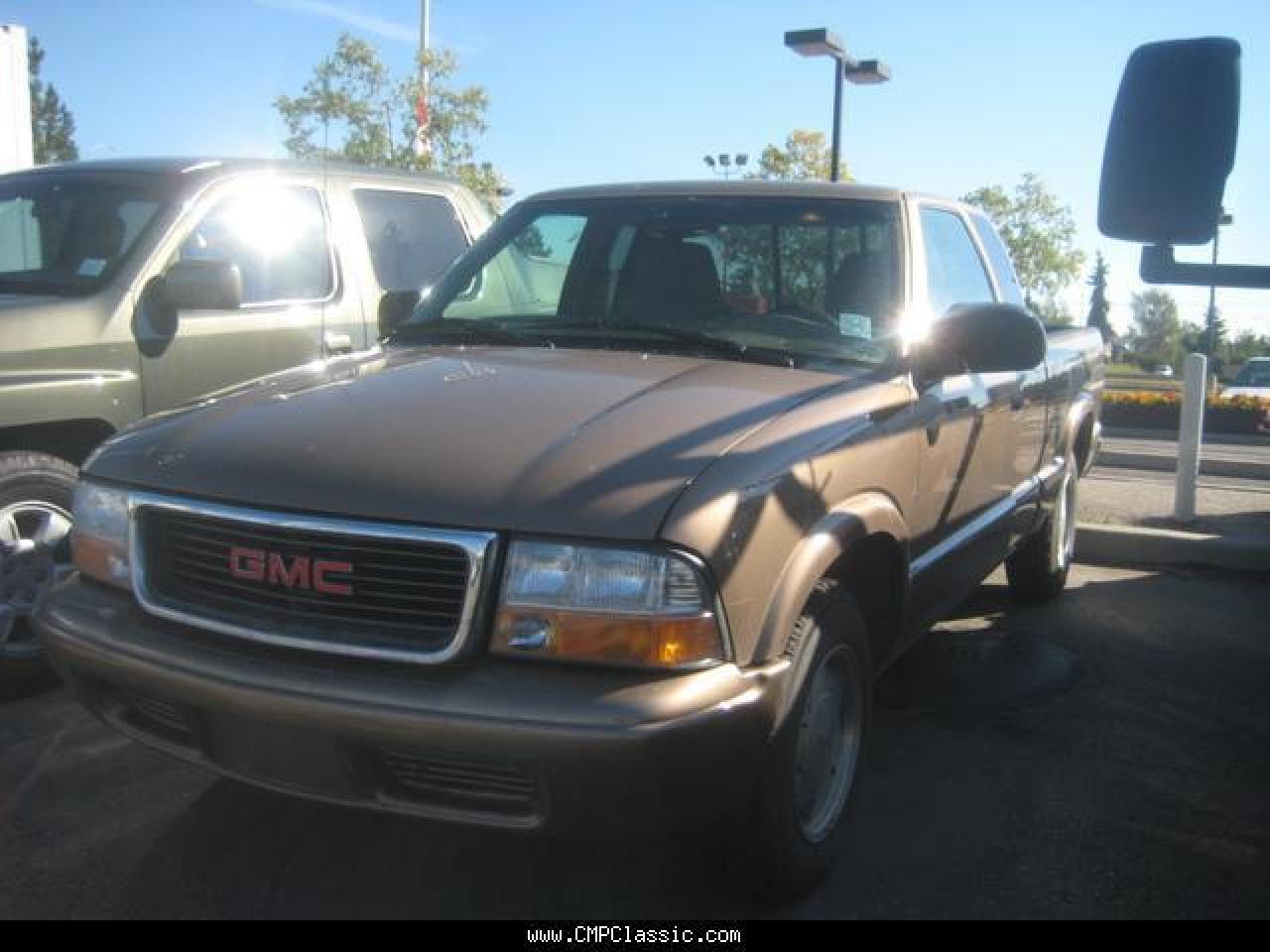 Used 2002 GMC Sonoma  for sale in Calgary, AB