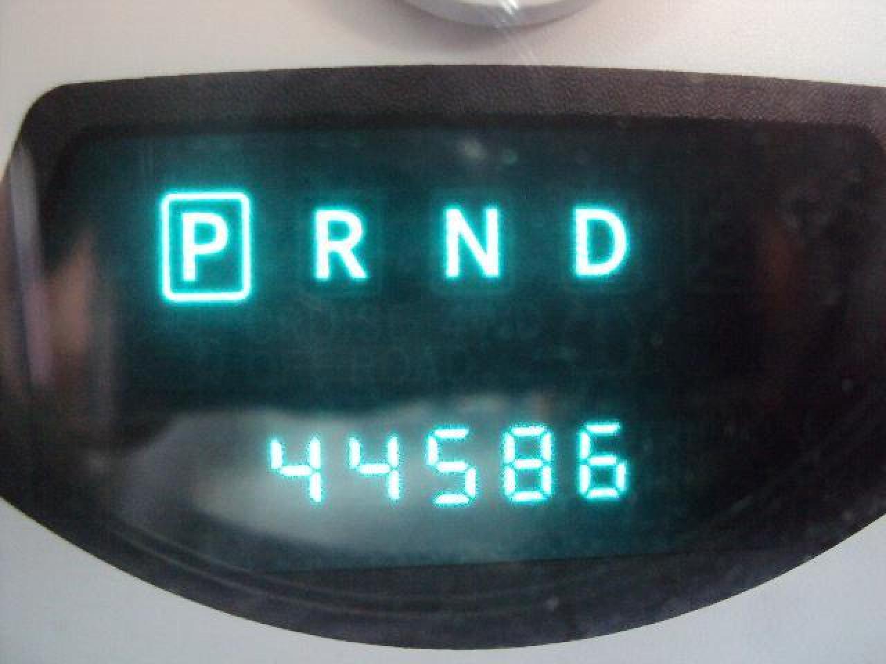 625777