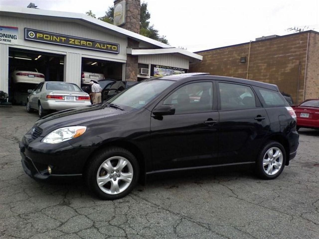 Used 2006 Toyota Matrix  for sale in North York, ON