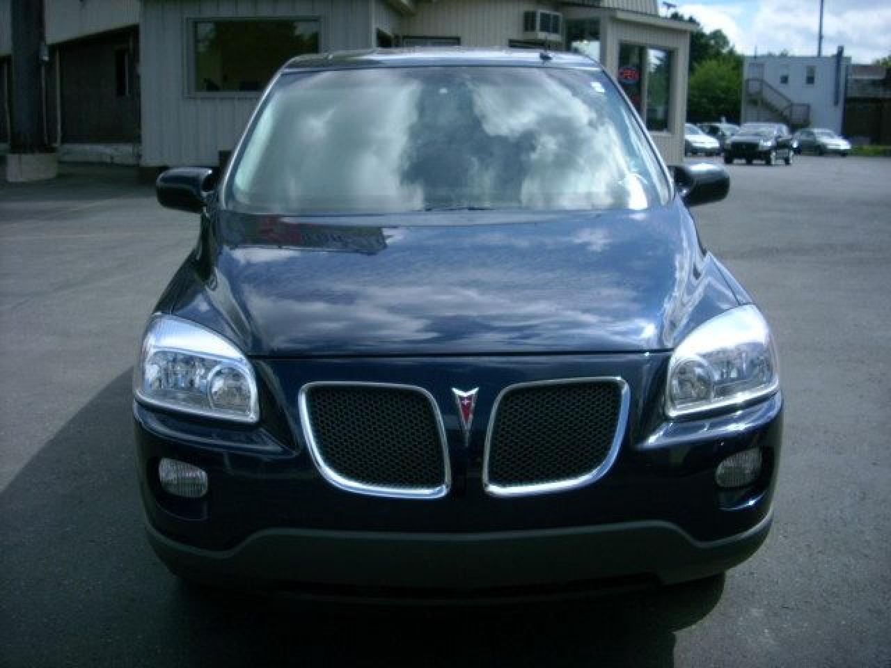 Used 2007 Pontiac Montana SV6 for sale in Kitchener, ON