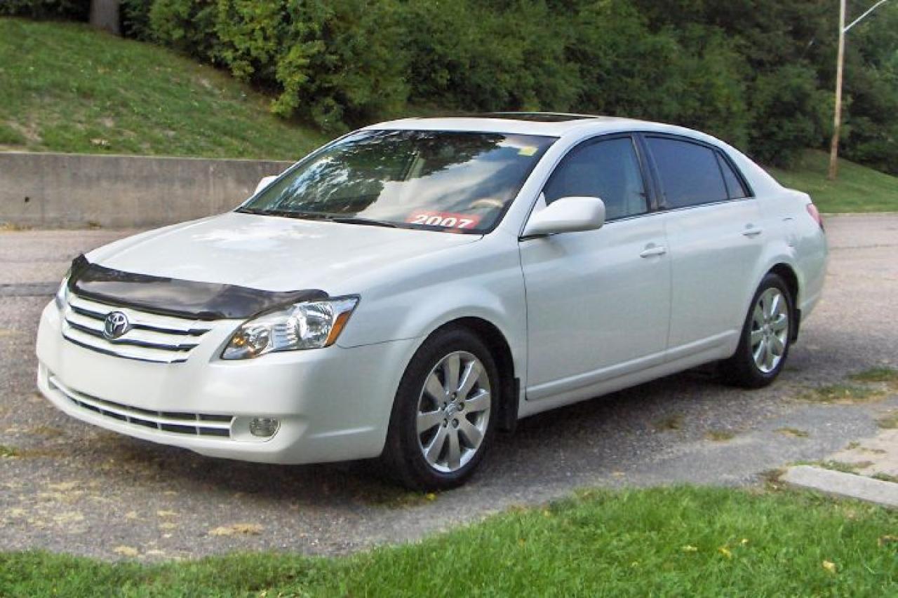 Used 2007 Toyota Avalon XLS XLS for sale in Renfrew, ON