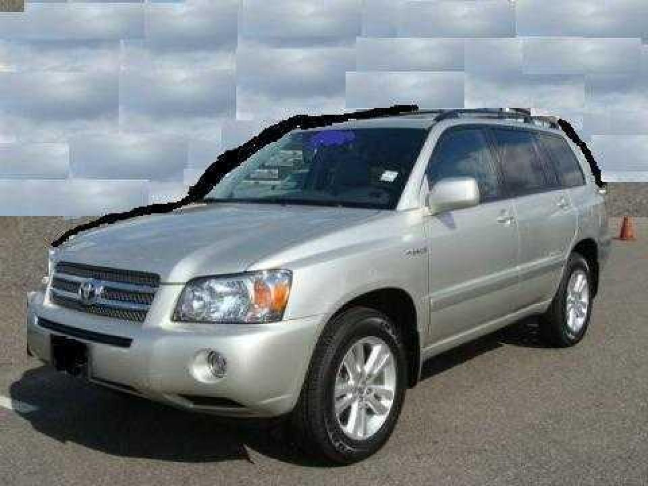 Used 2007 Toyota Highlander Hybrid - 4.5% finance available! for sale in Burnaby, BC