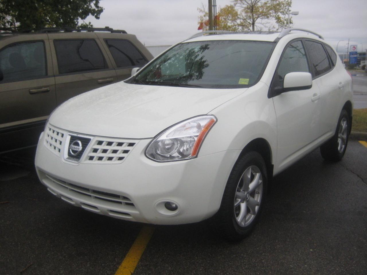 Used 2009 Nissan Rogue  for sale in Calgary, AB