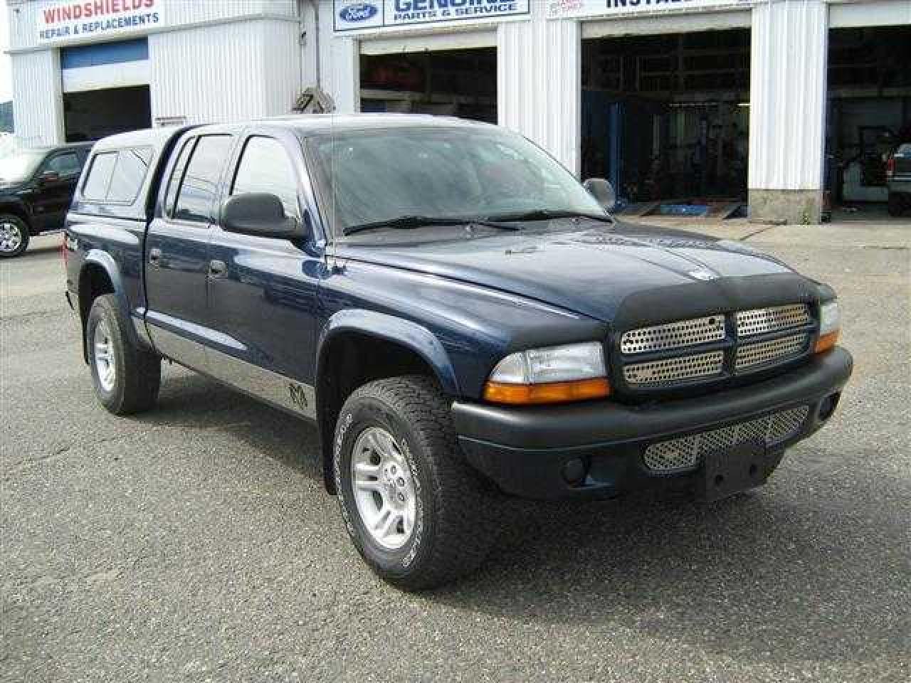 Used 2003 Dodge Dakota Sport for sale in Quesnel, BC