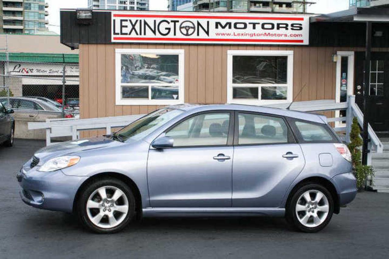 Used 2007 Toyota Matrix XR for sale in Burnaby, BC