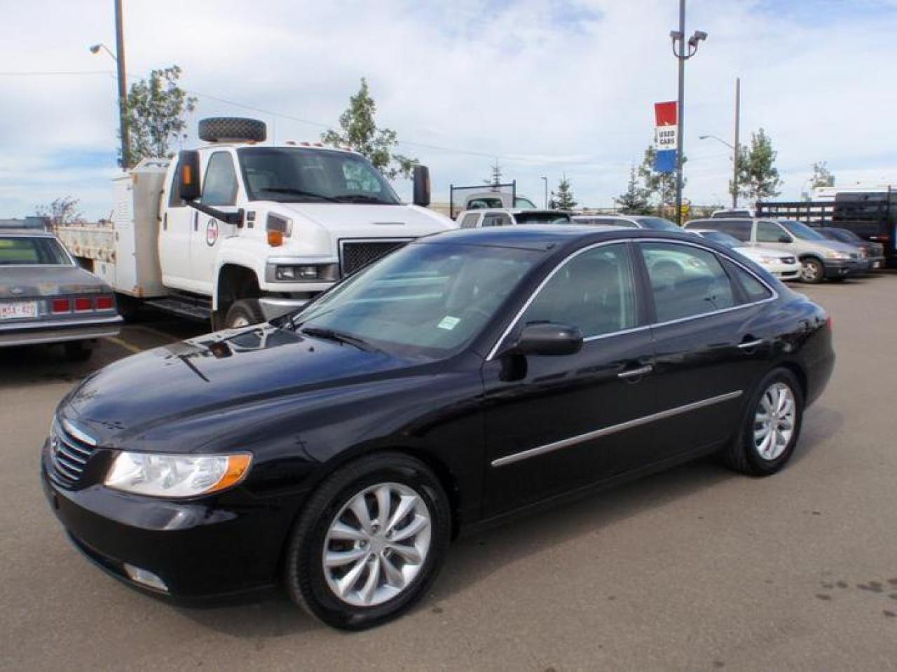 Used 2006 Hyundai Azera Premium for sale in Edmonton, AB