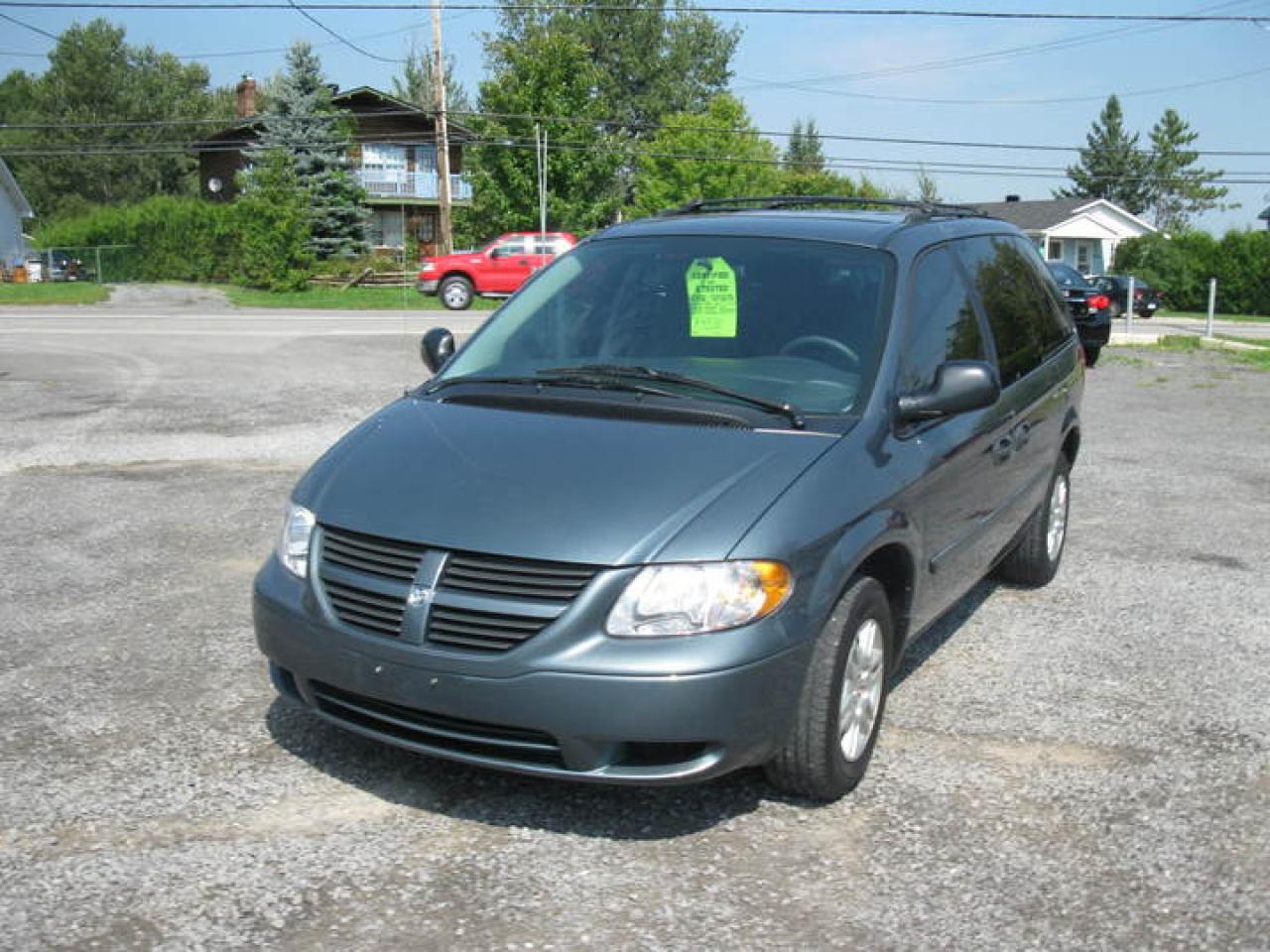 Used 2005 Dodge Caravan SPECIAL EDITION for sale in Rockland, ON