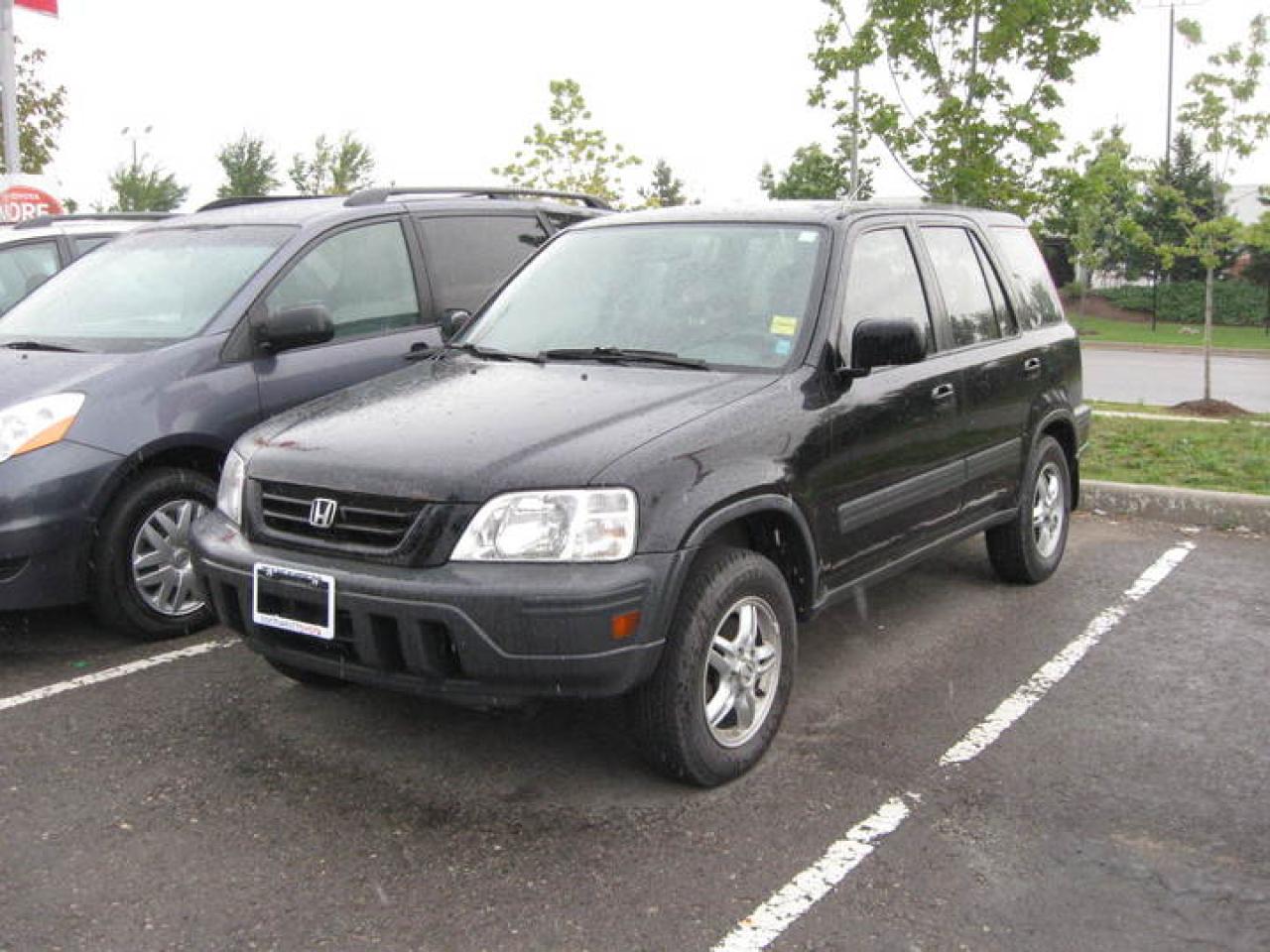 Used 1999 Honda CR-V  for sale in Brampton, ON