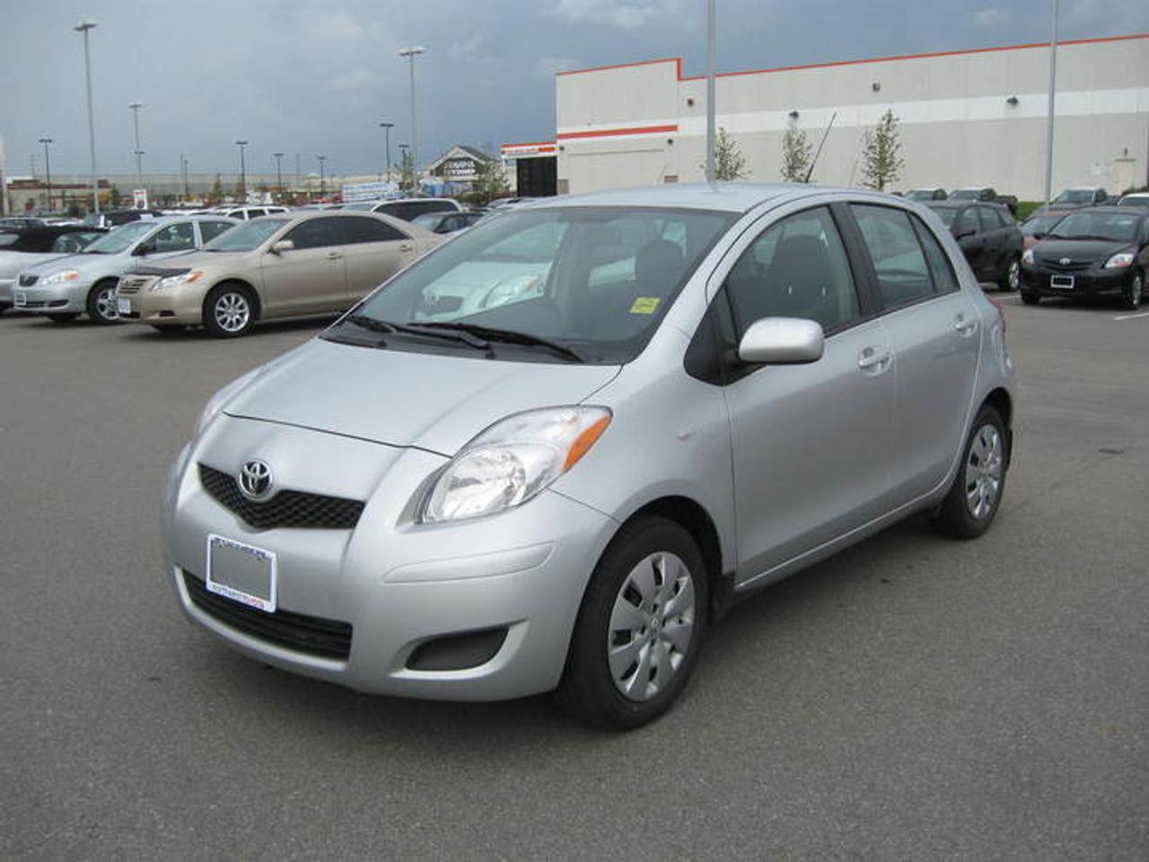 Used 2009 Toyota Yaris  for sale in Brampton, ON