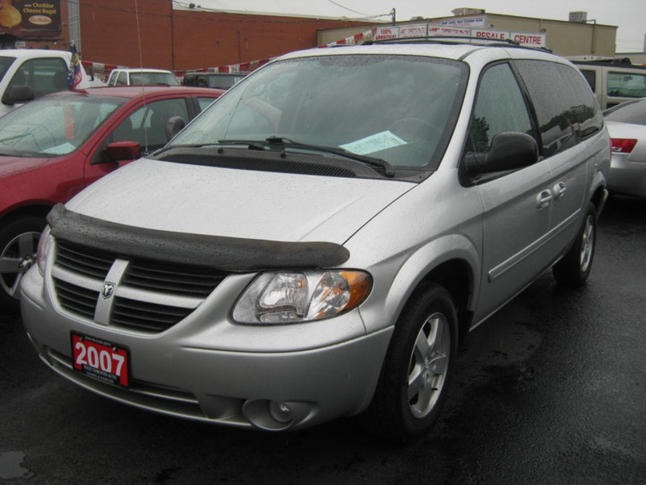 Used 2007 Dodge Grand Caravan SXT for sale in Toronto, ON