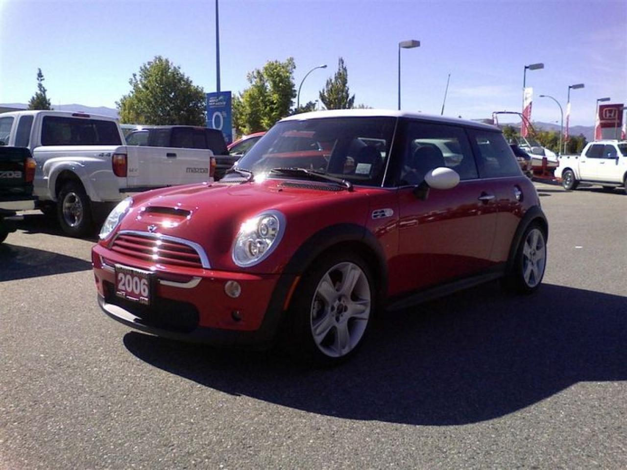Used 2006 Mini Cooper  for sale in Kelowna, BC