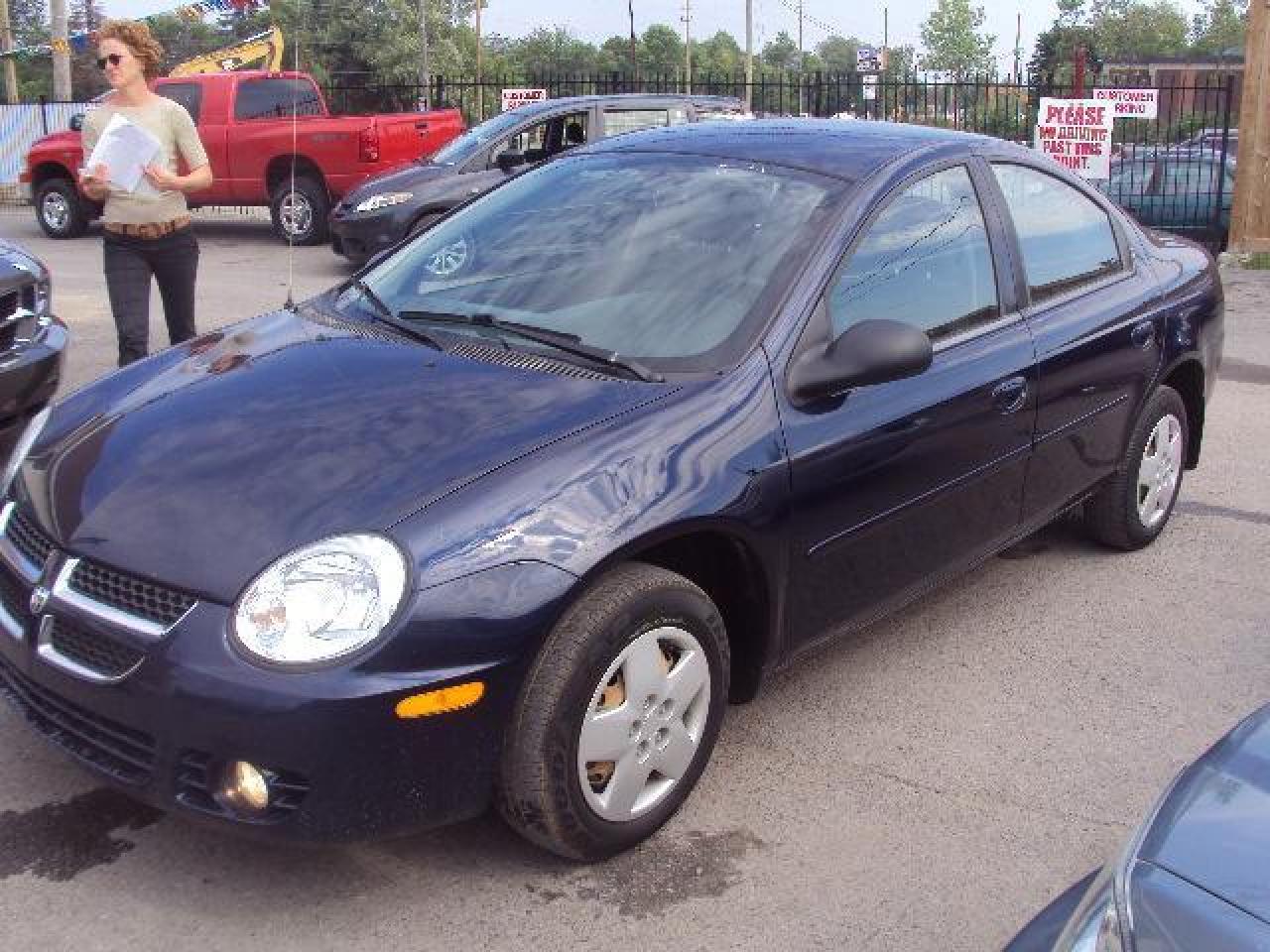 Used 2005 Dodge Neon SX 2.0 for sale in Ottawa, ON