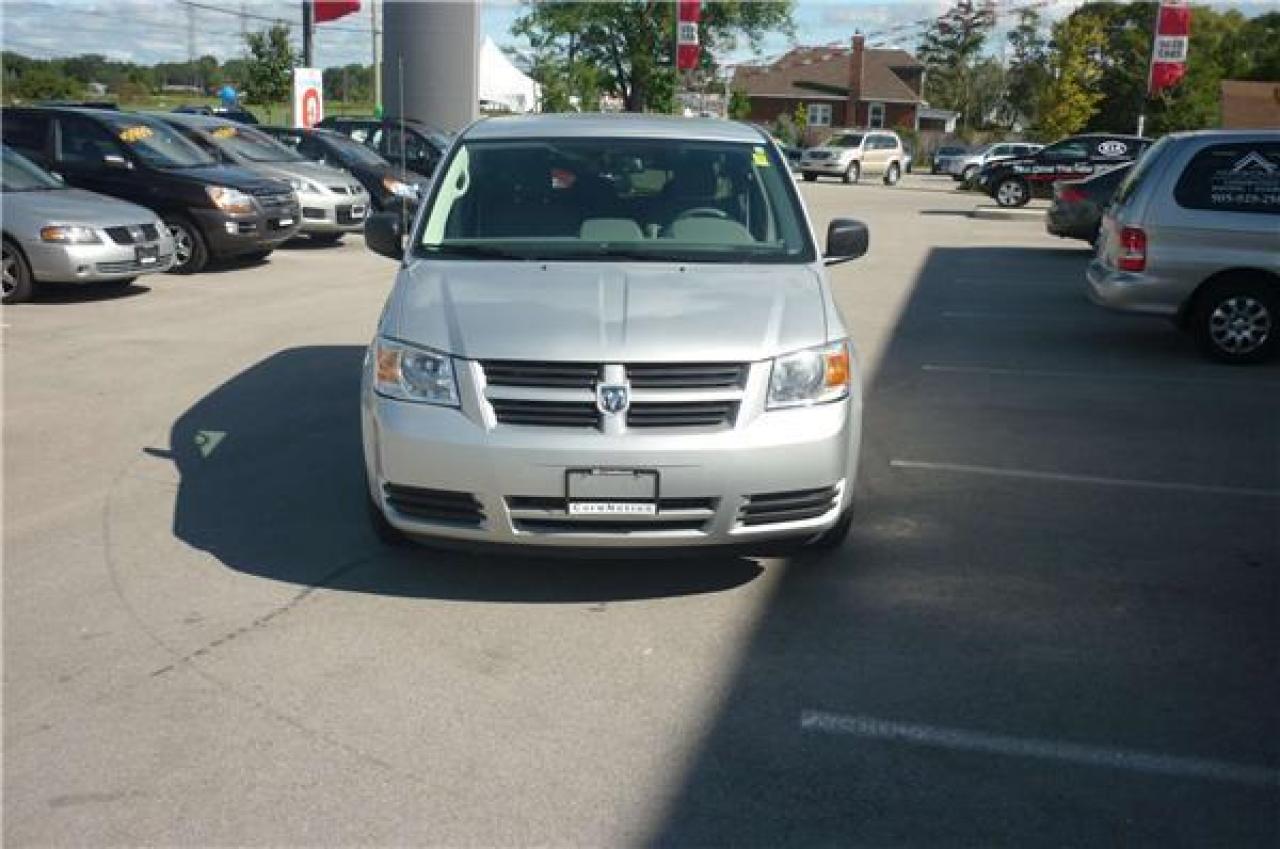 Used 2010 Dodge Grand Caravan SE for sale in Hamilton, ON